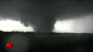 Raw Video Killer Tornado Rakes Joplin Mo [upl. by Anead]